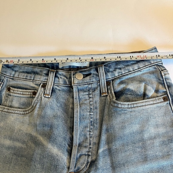 DENIM FORUM ARLO Distressed light wash. Size 27 - Picture 11 of 13